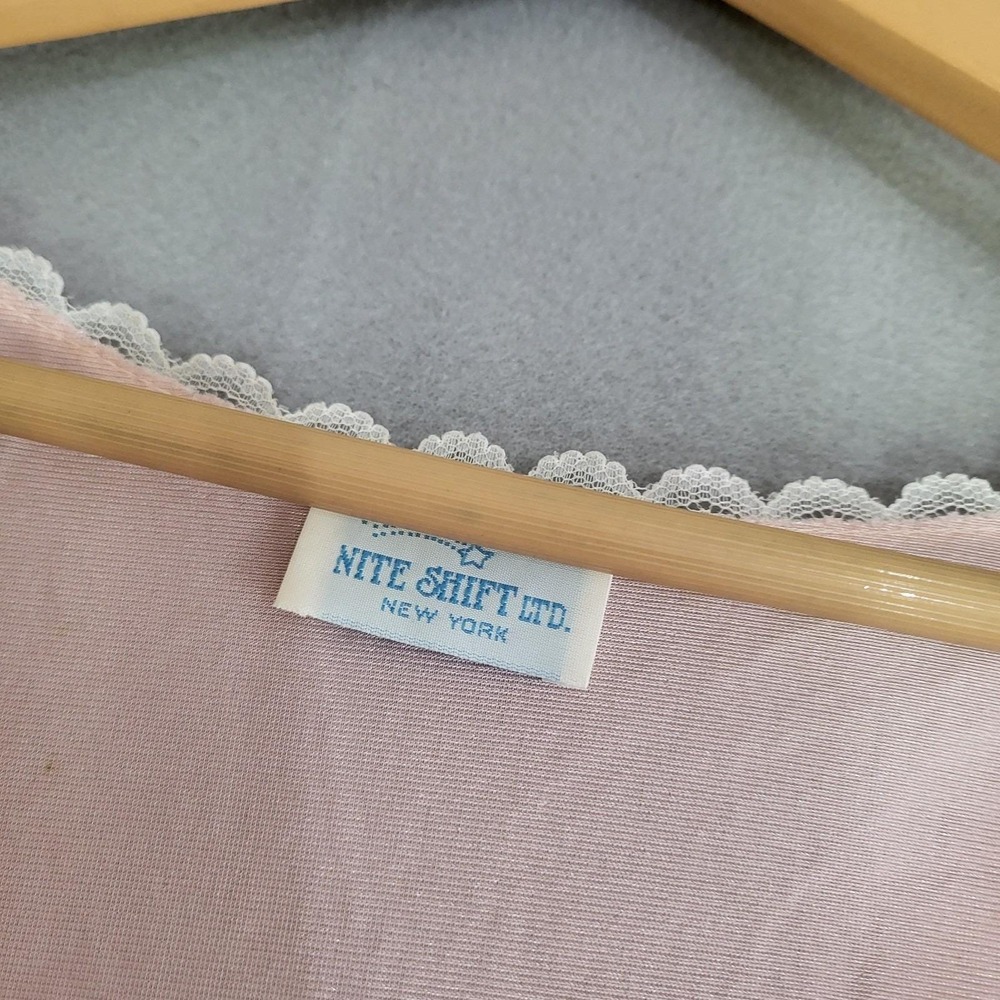 VTG‎ Pink Silky Nylon Satin Long Night Gown Women's Size 26 Made In USA - Picture 6 of 10